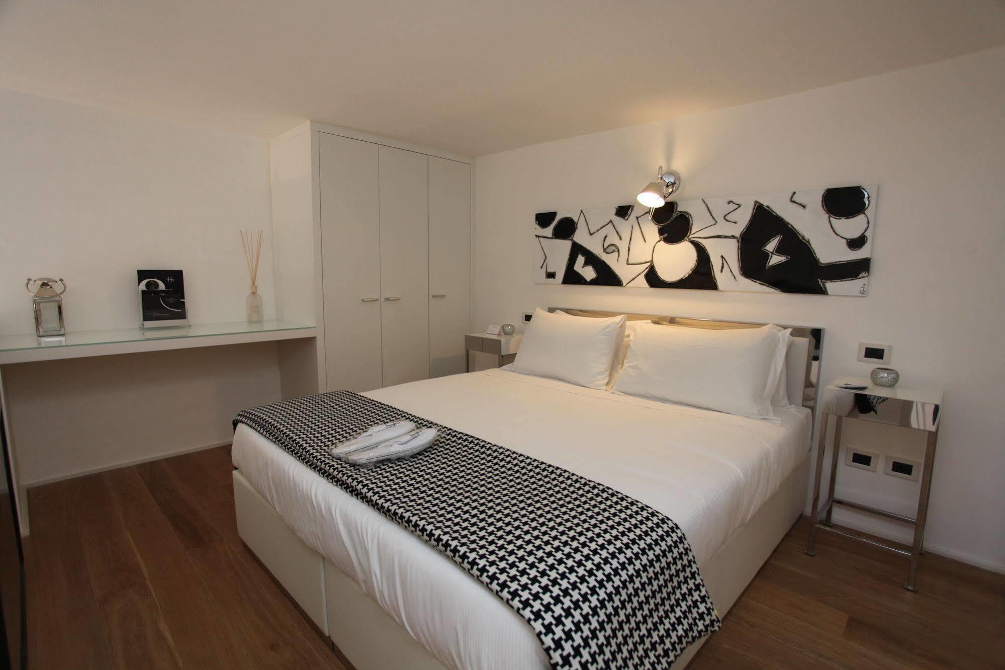 Lhp Piazza Del Popolo Appartement Rome